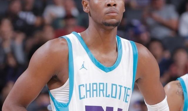 开云入口-5进球6失误7犯规！乔老板钦点探花郎夏联首秀低迷