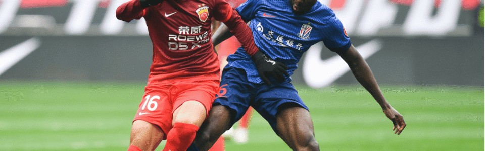 开云入口-前申花外援炮轰斯卢茨基：伤愈1周便让我首发 与他交恶迫使我离队