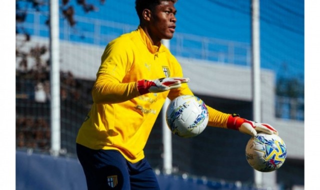 开云入口-即将复出，帕尔马官推晒铃木彩艳训练照：欢迎回来，彩艳