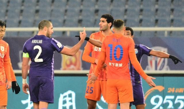 开云平台-近3场贡献4记乌龙球 津门虎真是喝凉水也塞牙啊！