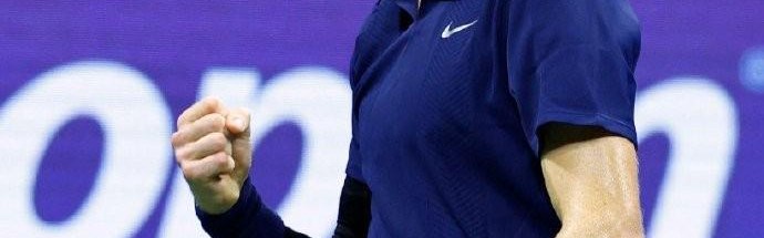 开云平台-单赛季四大满贯全部跻身决赛，辛纳成为公开赛年代第四人